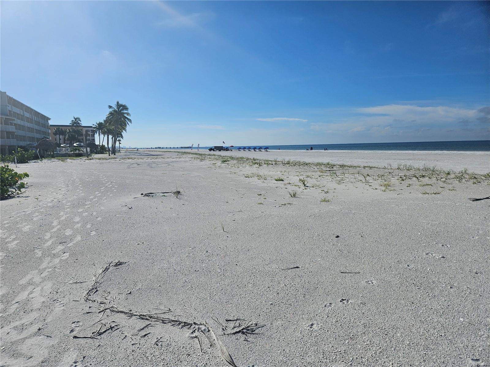 Image 4 of 18 For 616 Estero Boulevard
