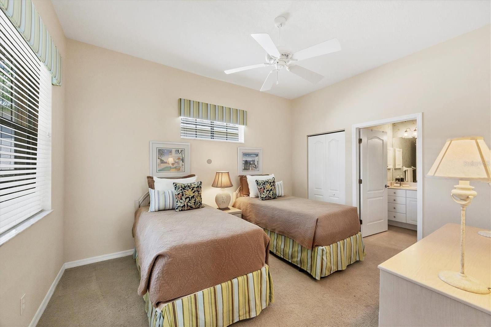 Image 20 of 42 For 1652 Monarch Drive 1652