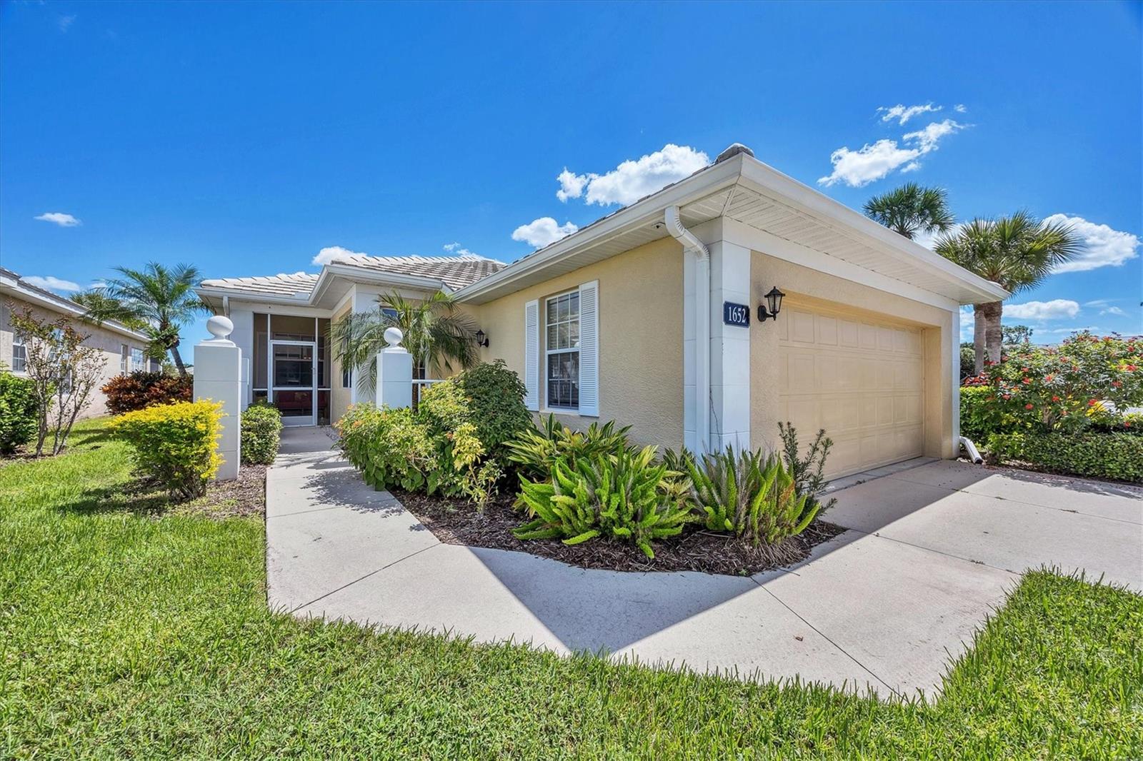 Image 3 of 42 For 1652 Monarch Drive 1652
