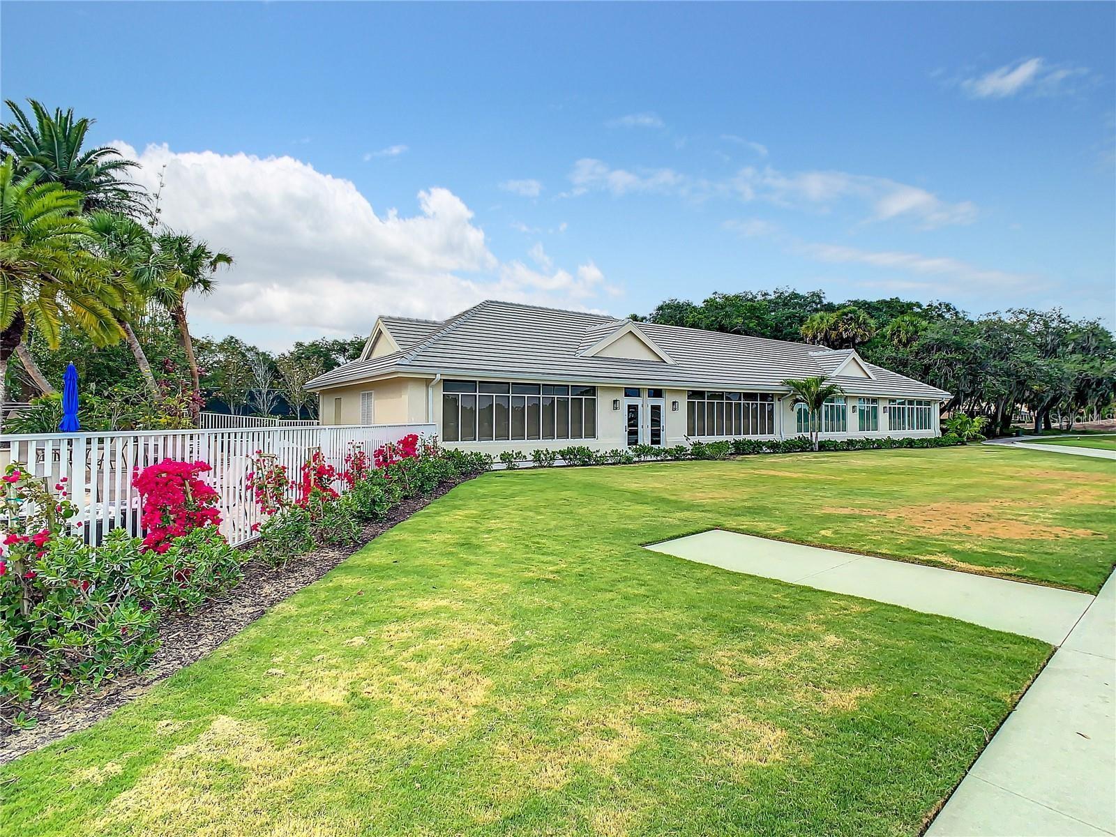 Image 64 of 70 For 462 Fieldstone Drive