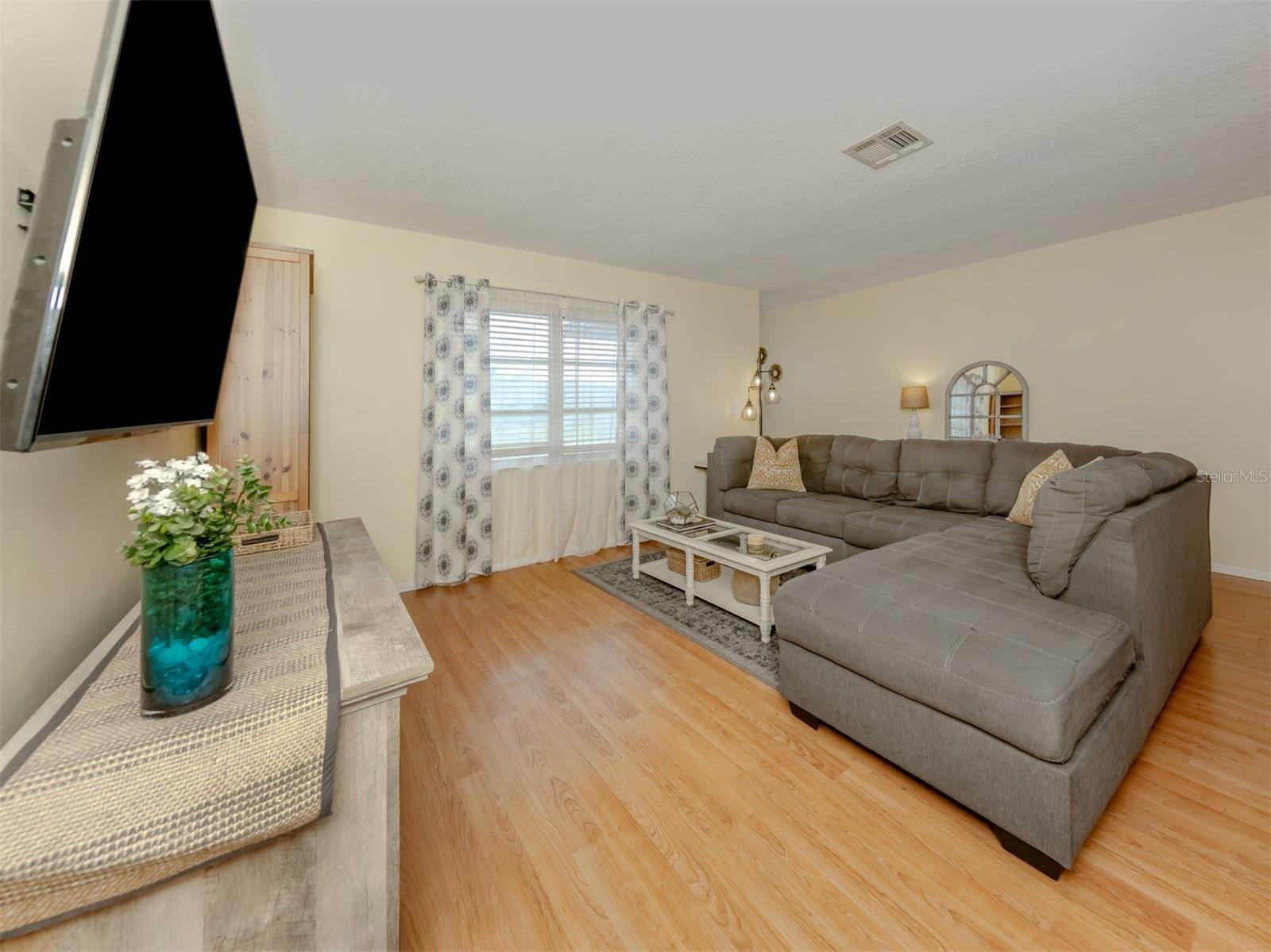 Image 3 of 66 For 8122 Trionfo Avenue