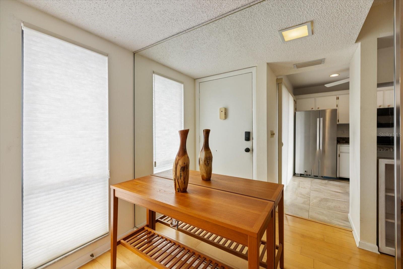 Image 21 of 50 For 966 Bird Bay Way 246