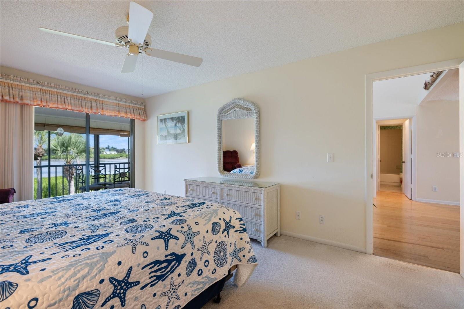 Image 9 of 50 For 966 Bird Bay Way 246