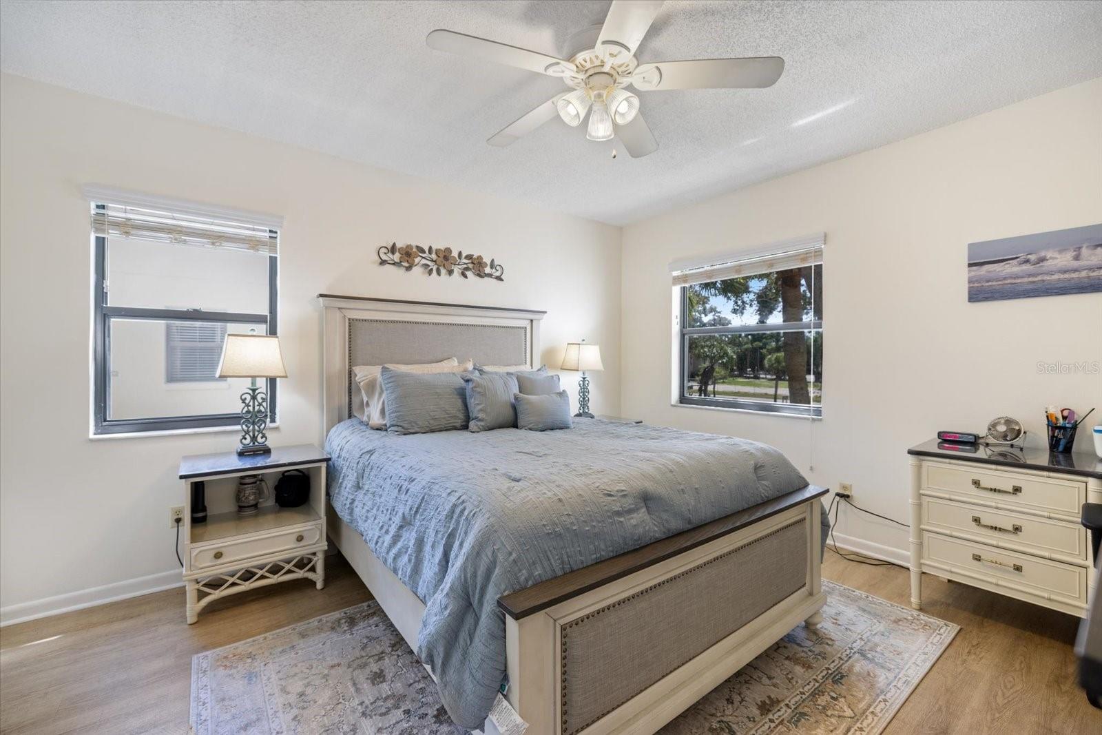 Image 19 of 42 For 622 Bird Bay Drive S 207