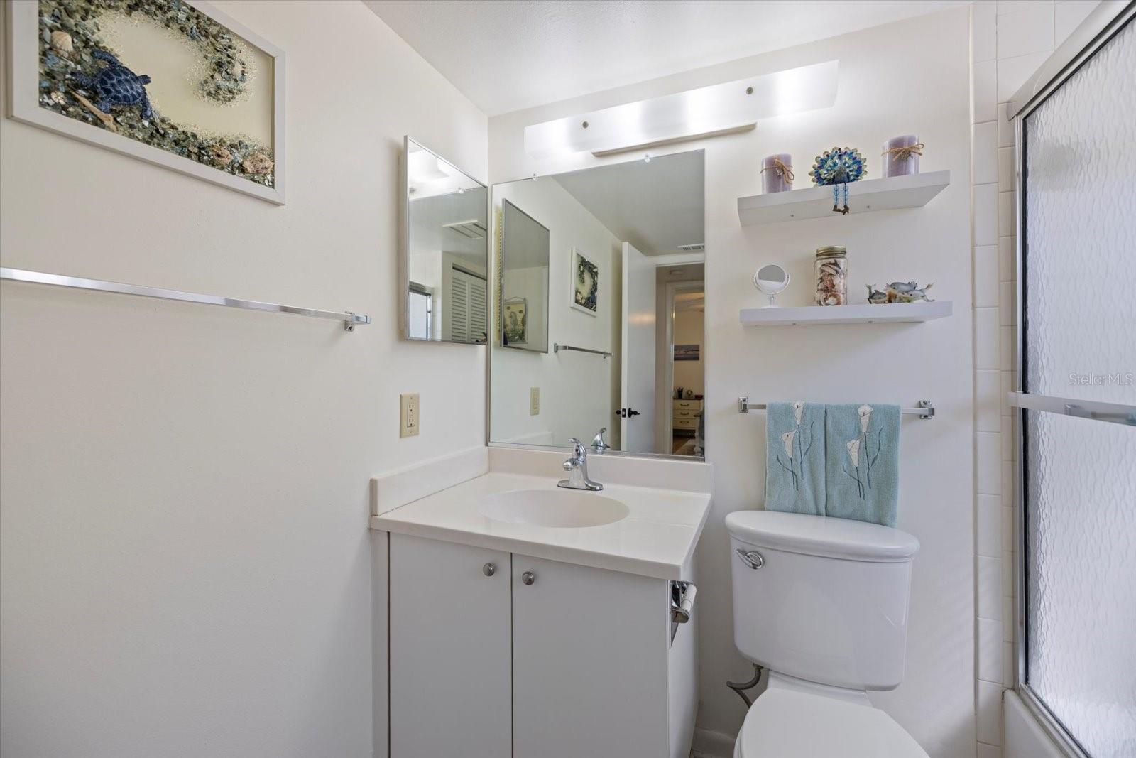 Image 22 of 42 For 622 Bird Bay Drive S 207