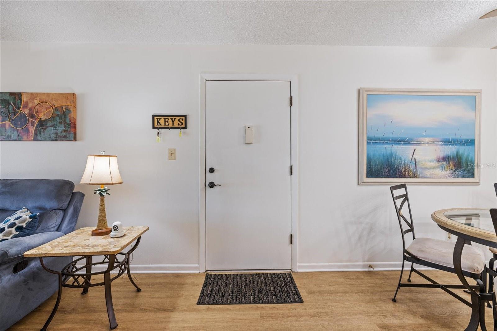 Image 3 of 42 For 622 Bird Bay Drive S 207