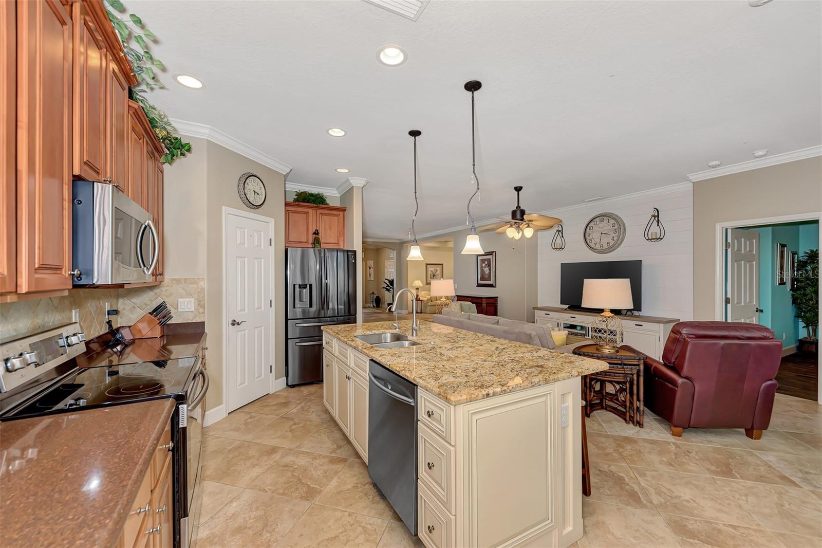 Image 24 of 54 For 1502 Maseno Drive