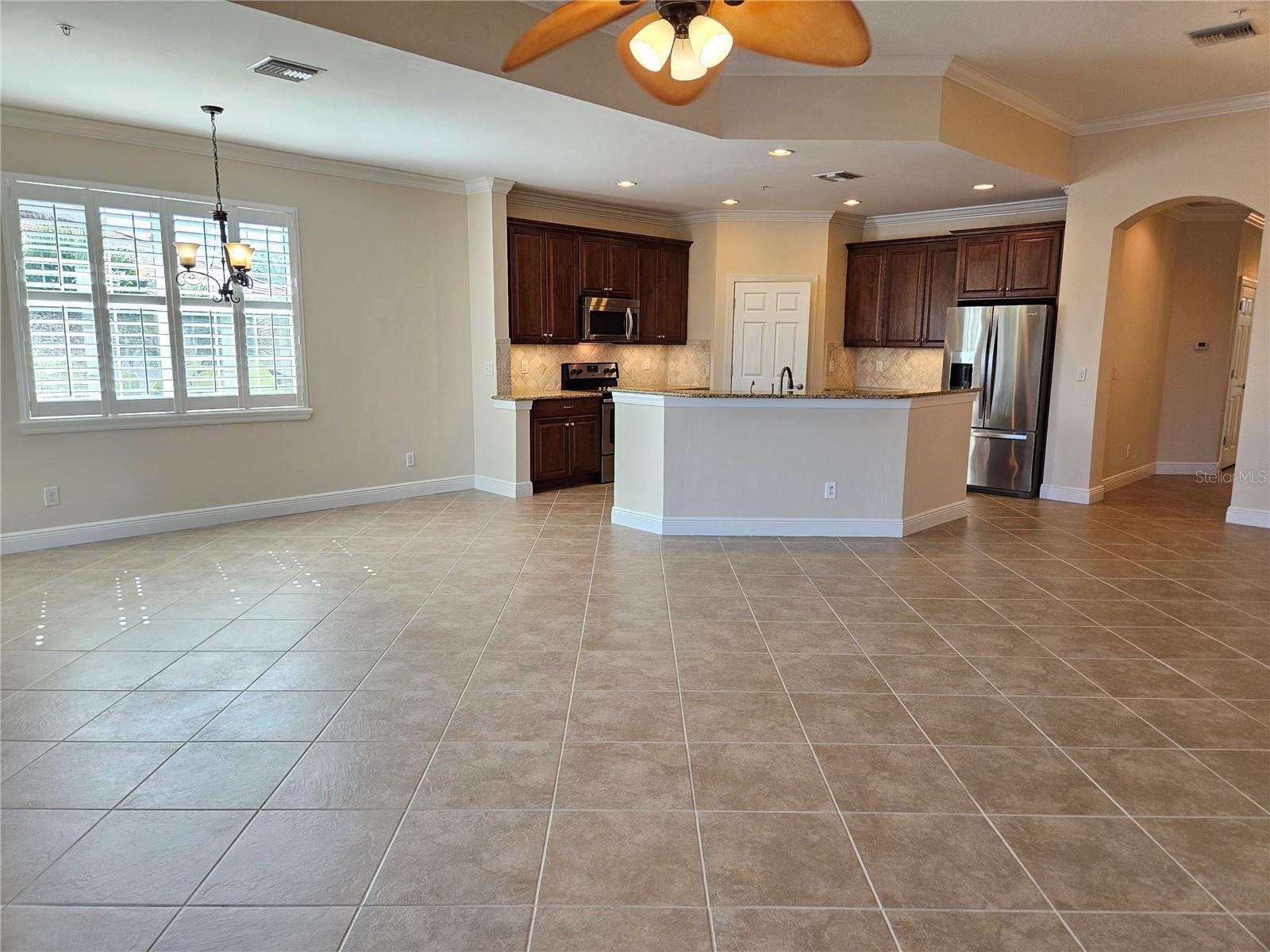 Image 16 of 54 For 209 Bella Vista Terrace 43d