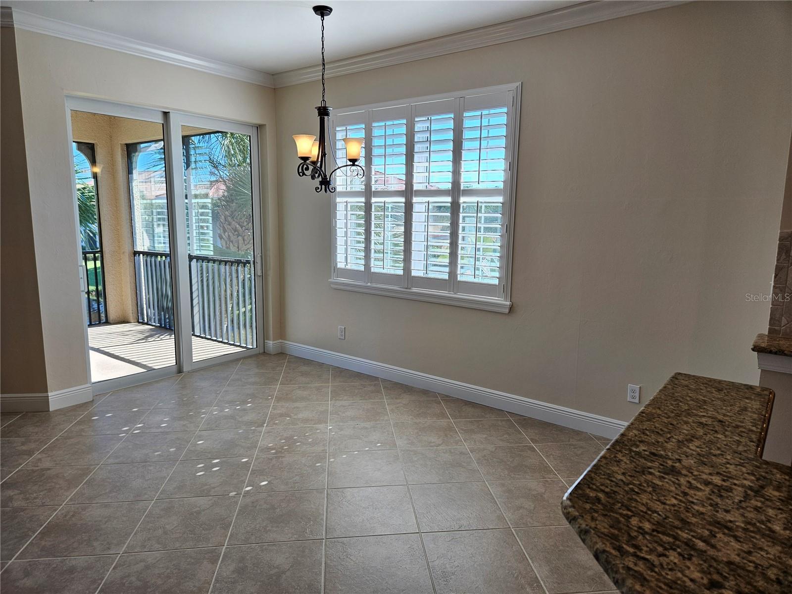 Image 28 of 54 For 209 Bella Vista Terrace 43d