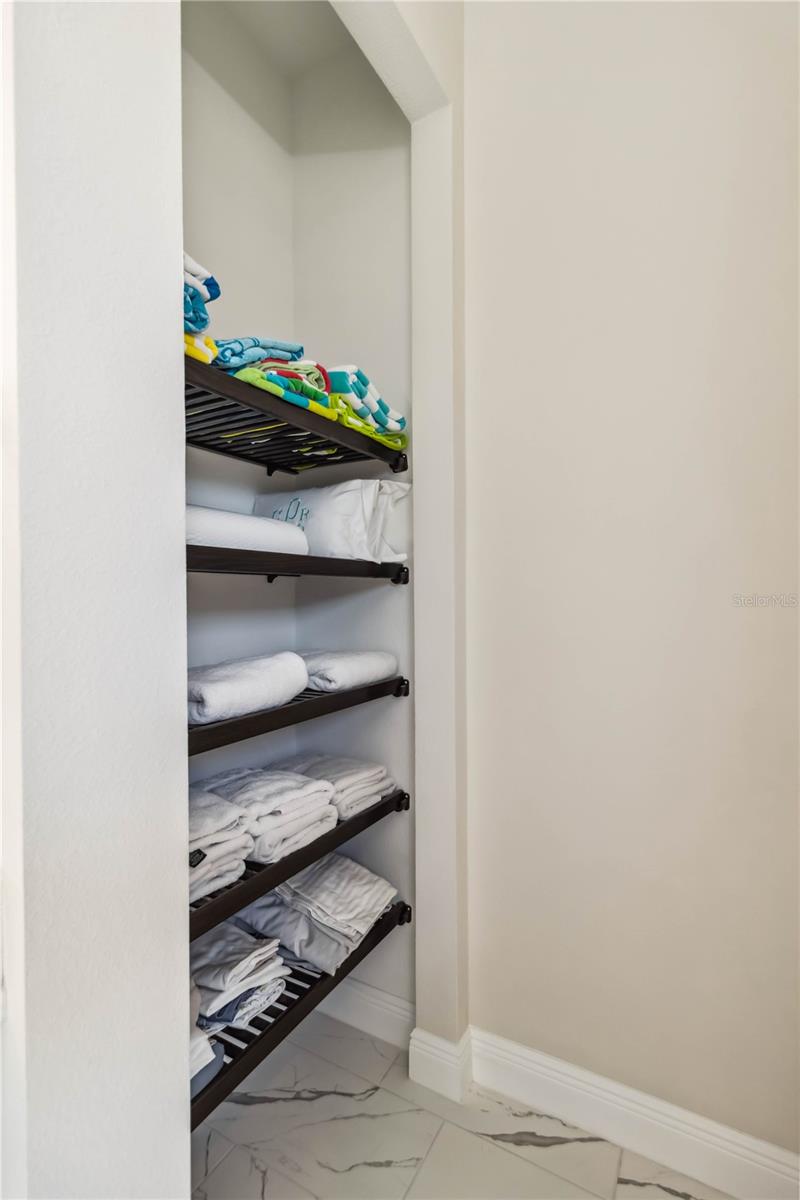 Image 35 of 60 For 4309 Renwick Drive