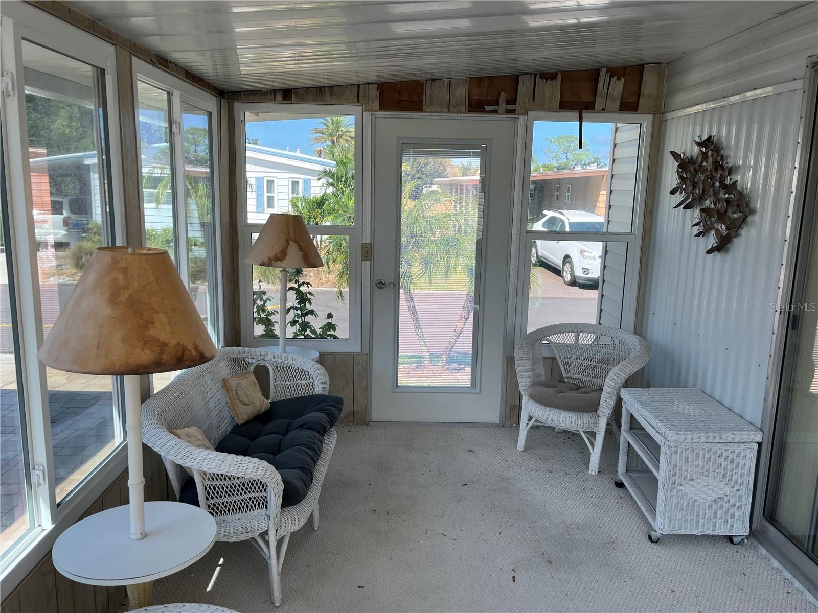 Image 22 of 41 For 795 Grado Drive