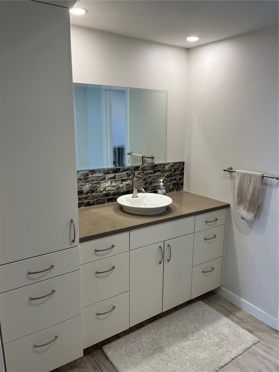 Image 34 of 41 For 795 Grado Drive