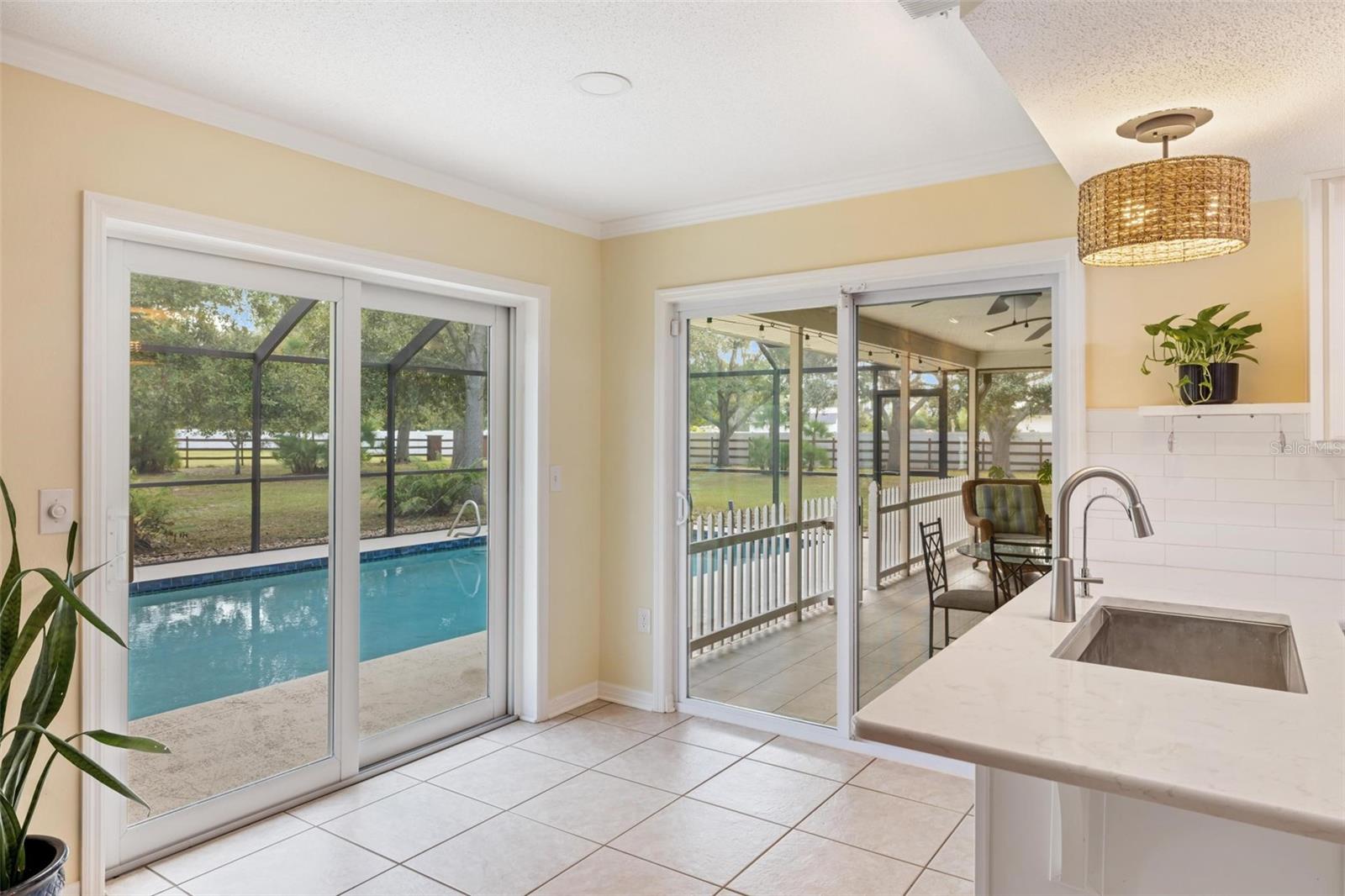 Image 16 of 56 For 1860 Mackintosh Boulevard