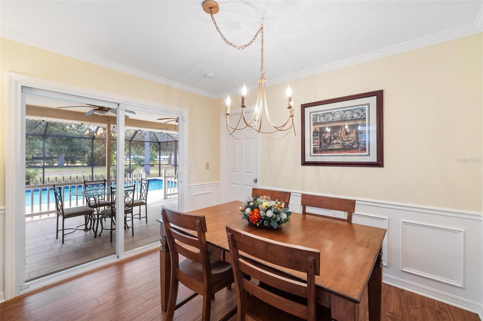 Image 21 of 56 For 1860 Mackintosh Boulevard