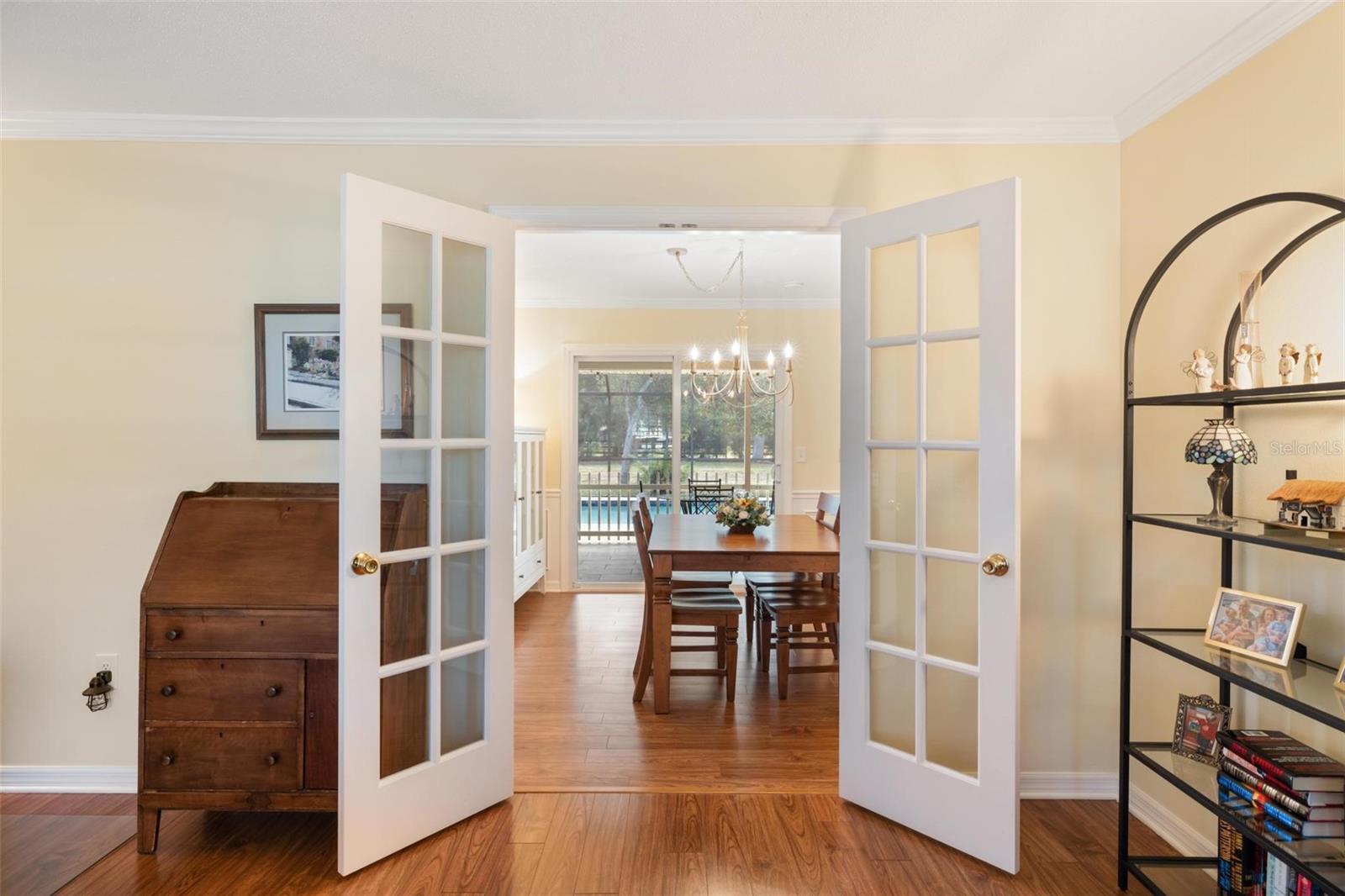 Image 23 of 56 For 1860 Mackintosh Boulevard