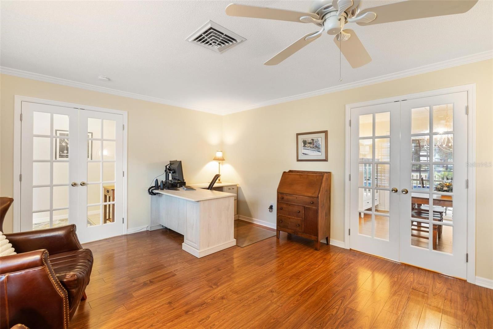 Image 25 of 56 For 1860 Mackintosh Boulevard