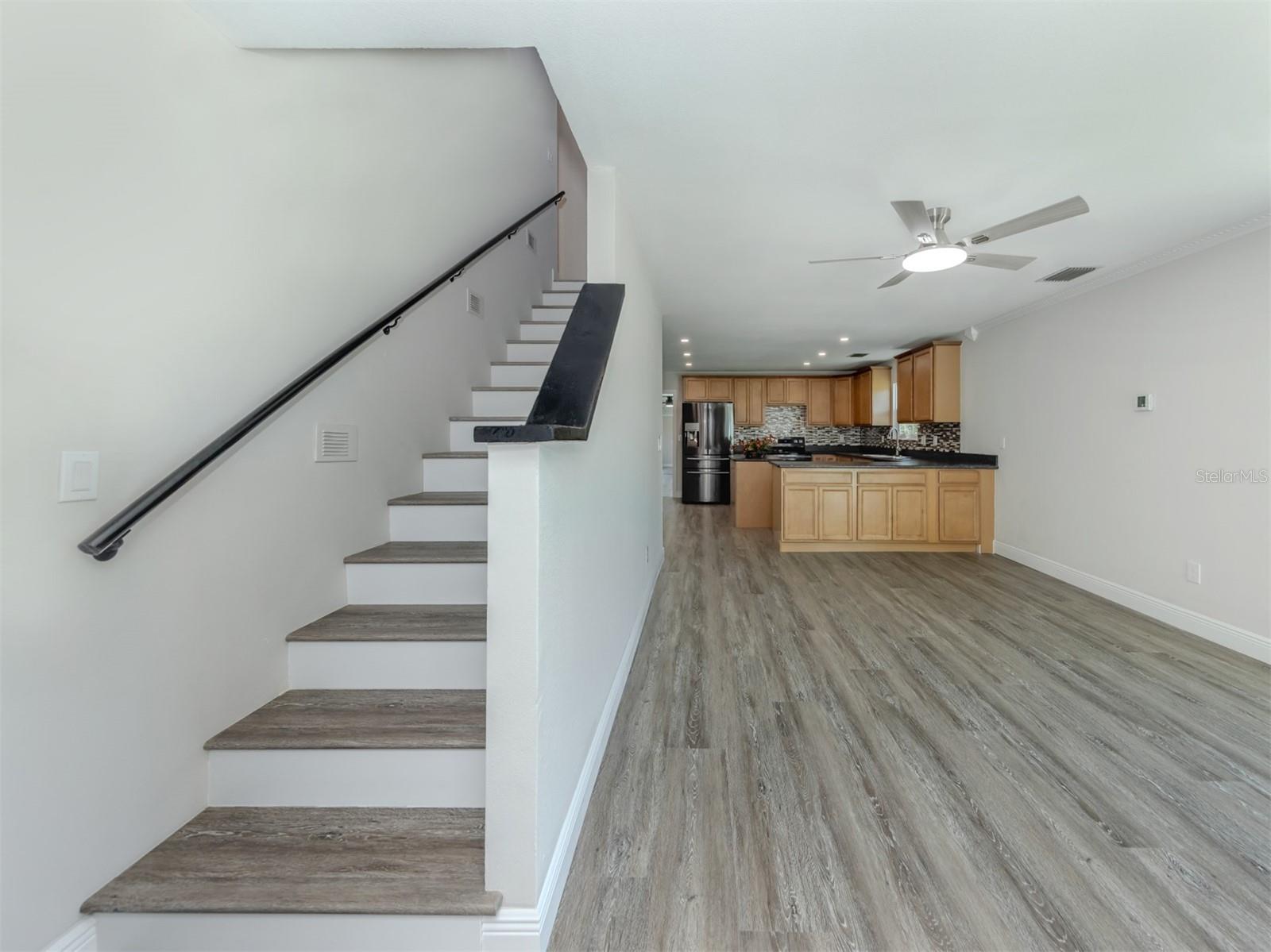 Image 10 of 79 For 16372 Winburn Drive