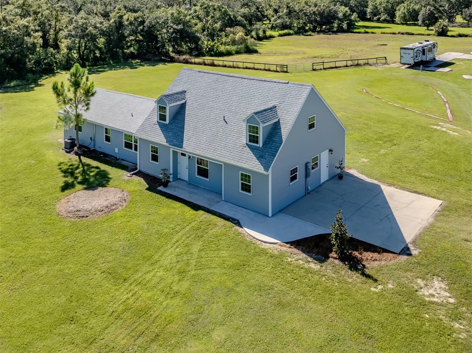 Image 2 of 79 For 16372 Winburn Drive