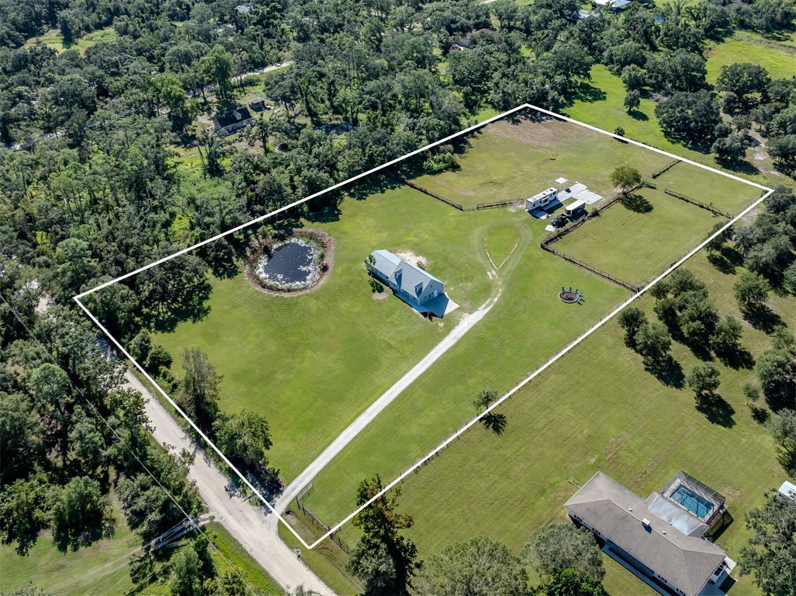 Image 33 of 79 For 16372 Winburn Drive