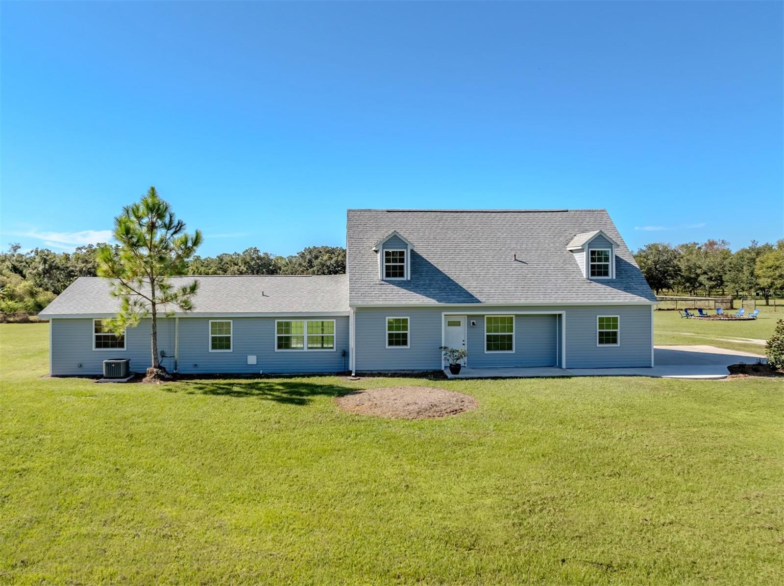 Image 40 of 79 For 16372 Winburn Drive