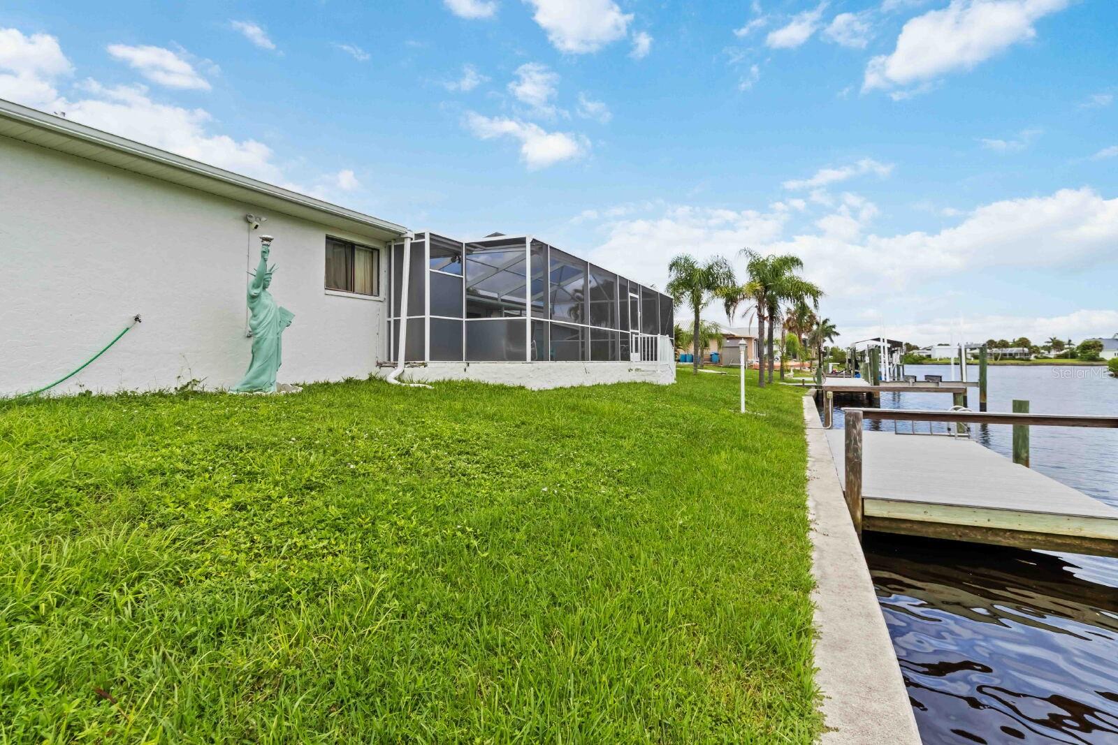 Image 34 of 44 For 18606 Briggs Circle