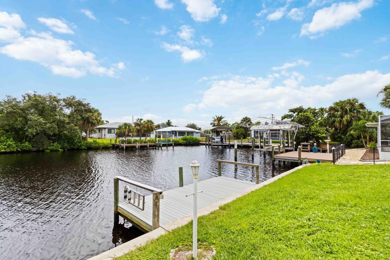 Image 43 of 44 For 18606 Briggs Circle