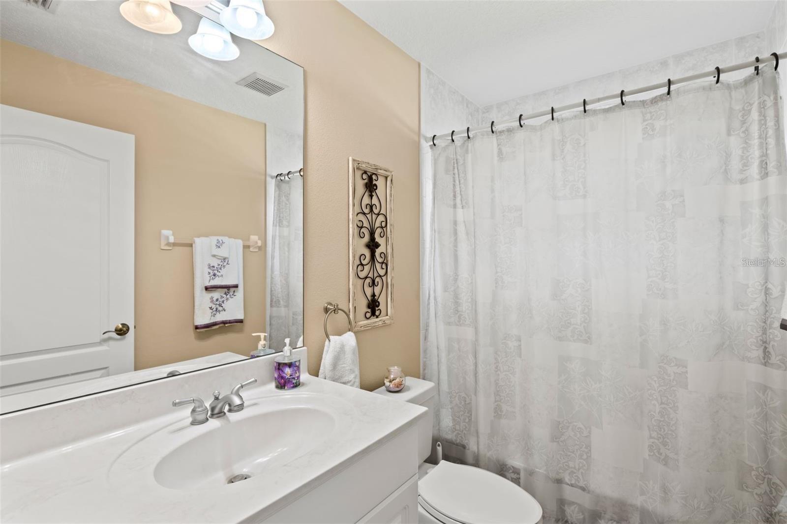 Image 17 of 29 For 830 Poinciana Road