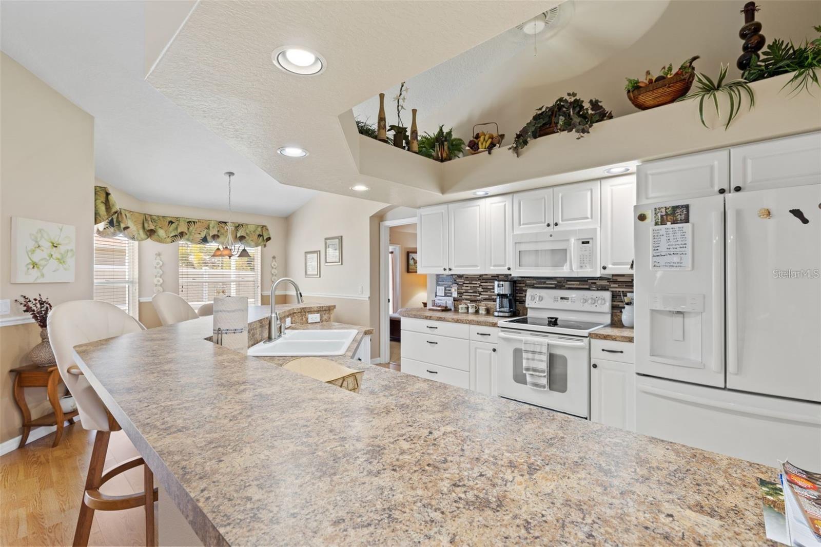 Image 9 of 29 For 830 Poinciana Road