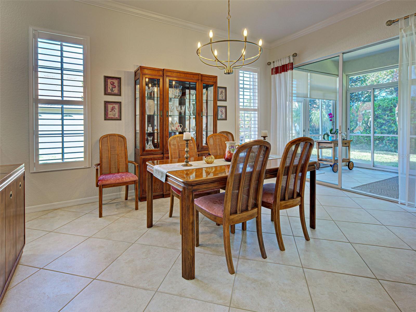 Image 20 of 54 For 120 Grand Oak Circle