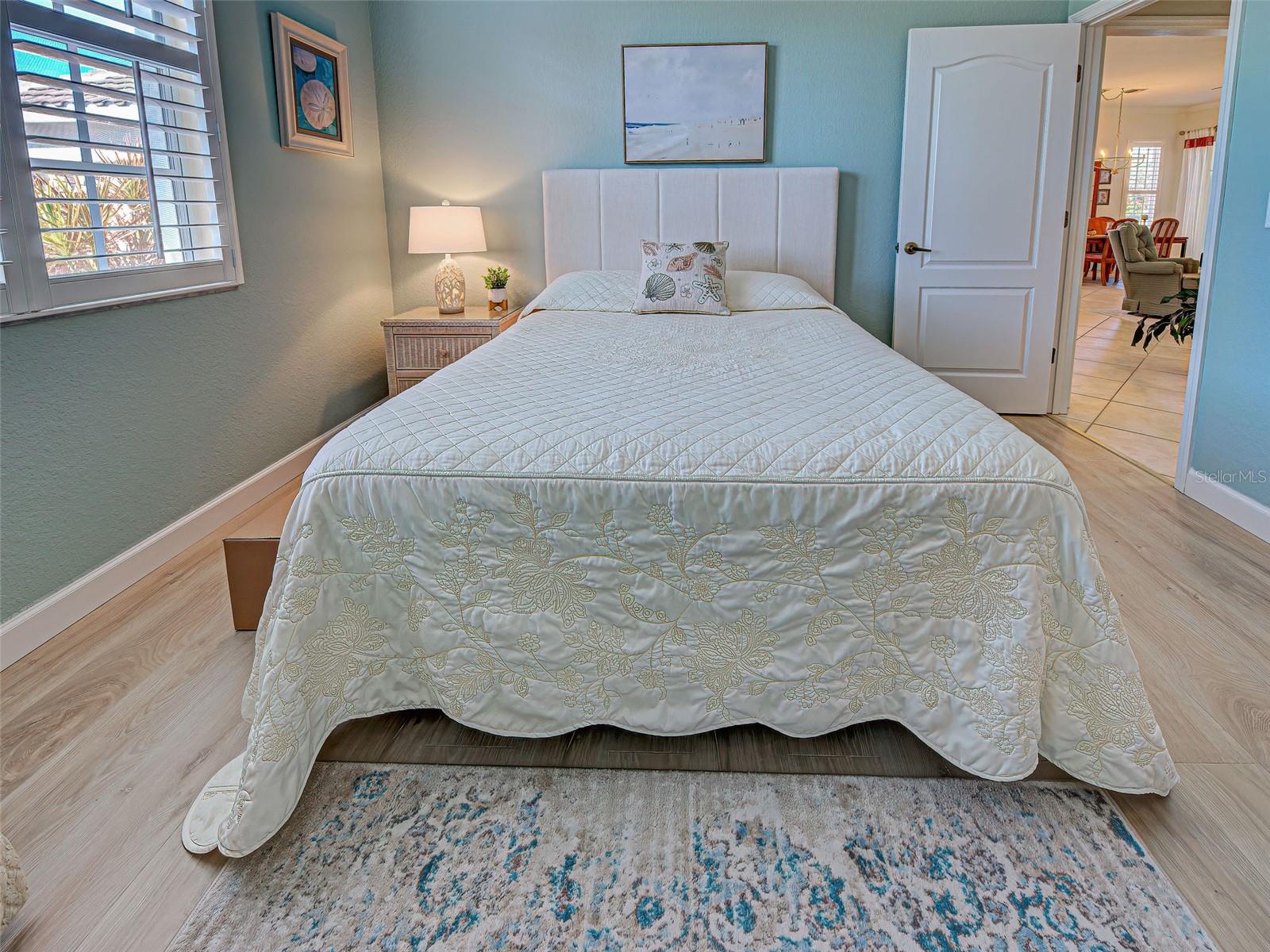 Image 29 of 54 For 120 Grand Oak Circle