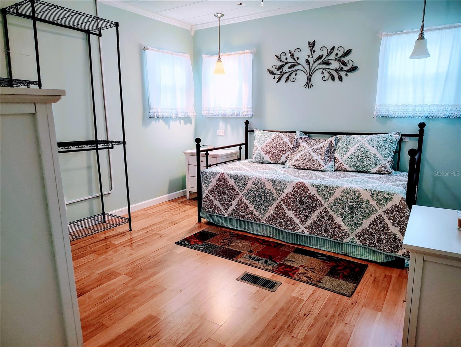 Image 18 of 32 For 6502 Hikina Drive