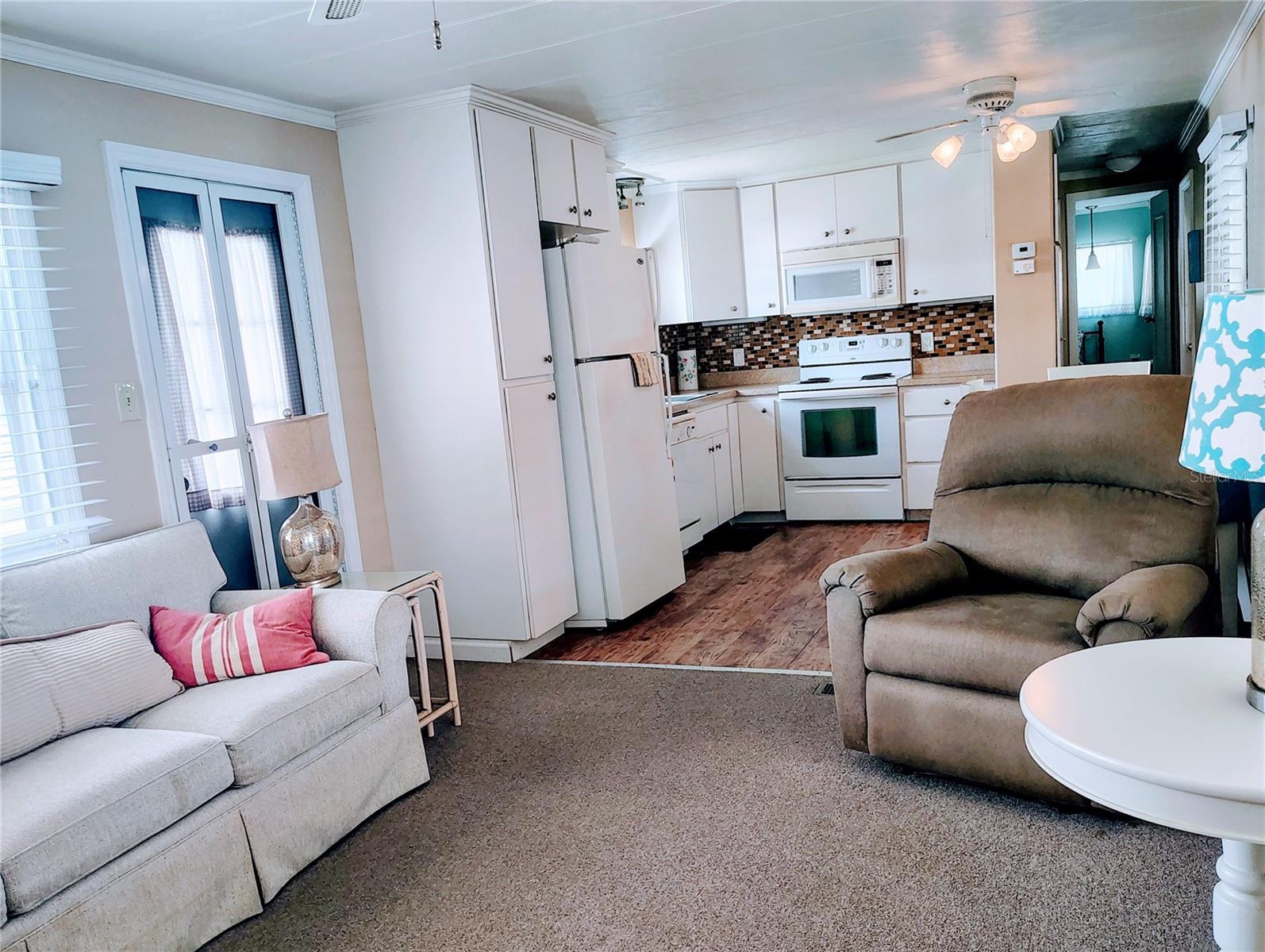 Image 21 of 32 For 6502 Hikina Drive