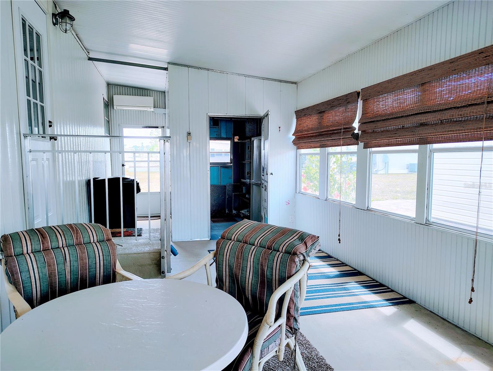 Image 8 of 32 For 6502 Hikina Drive