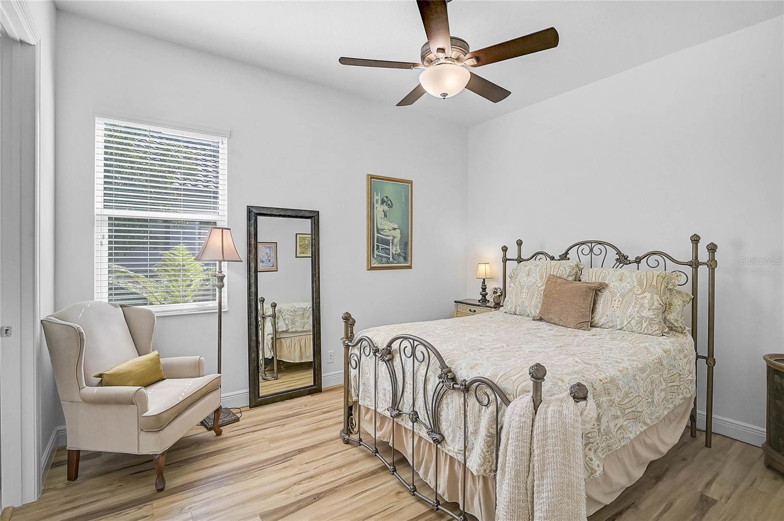 Image 32 of 64 For 13280 Campanile Court