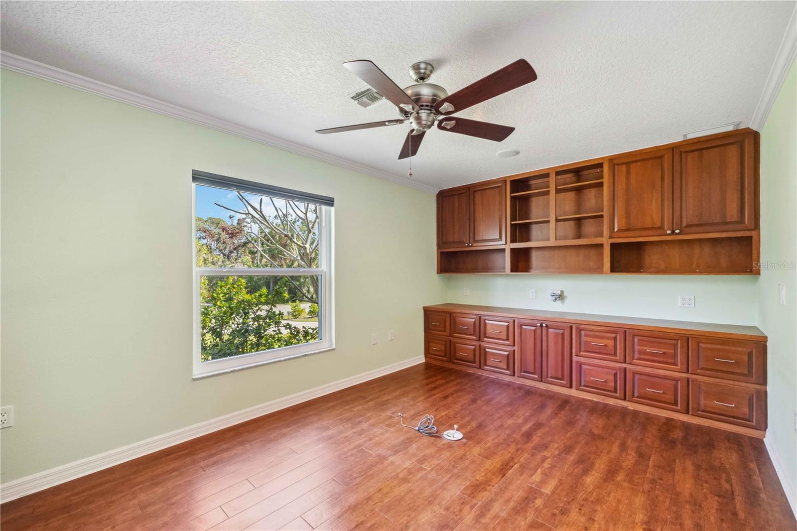Image 14 of 86 For 5694 Hale Road