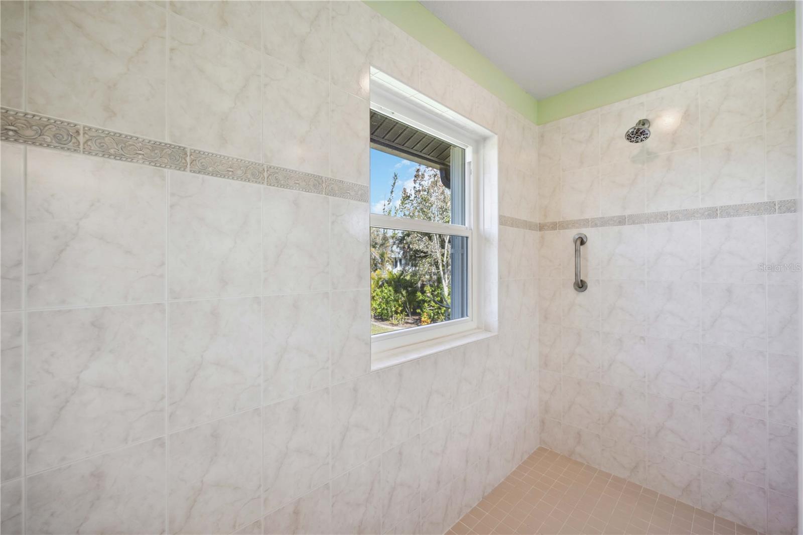 Image 29 of 86 For 5694 Hale Road