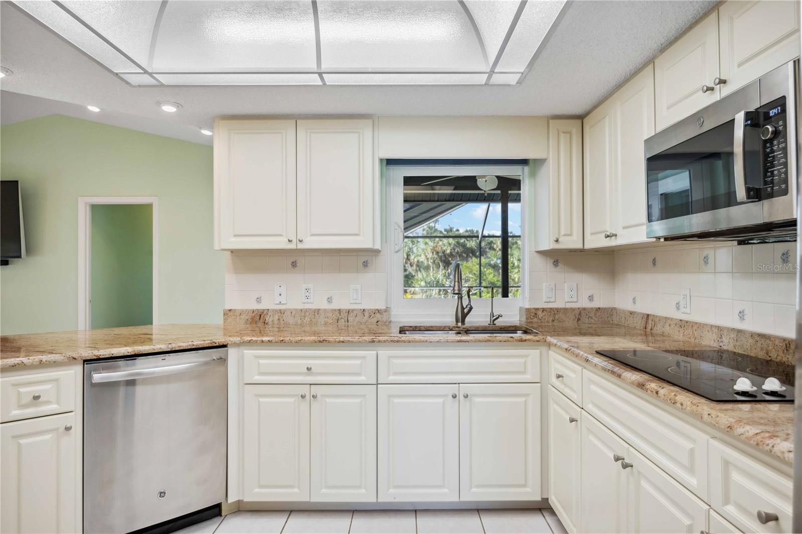Image 3 of 86 For 5694 Hale Road