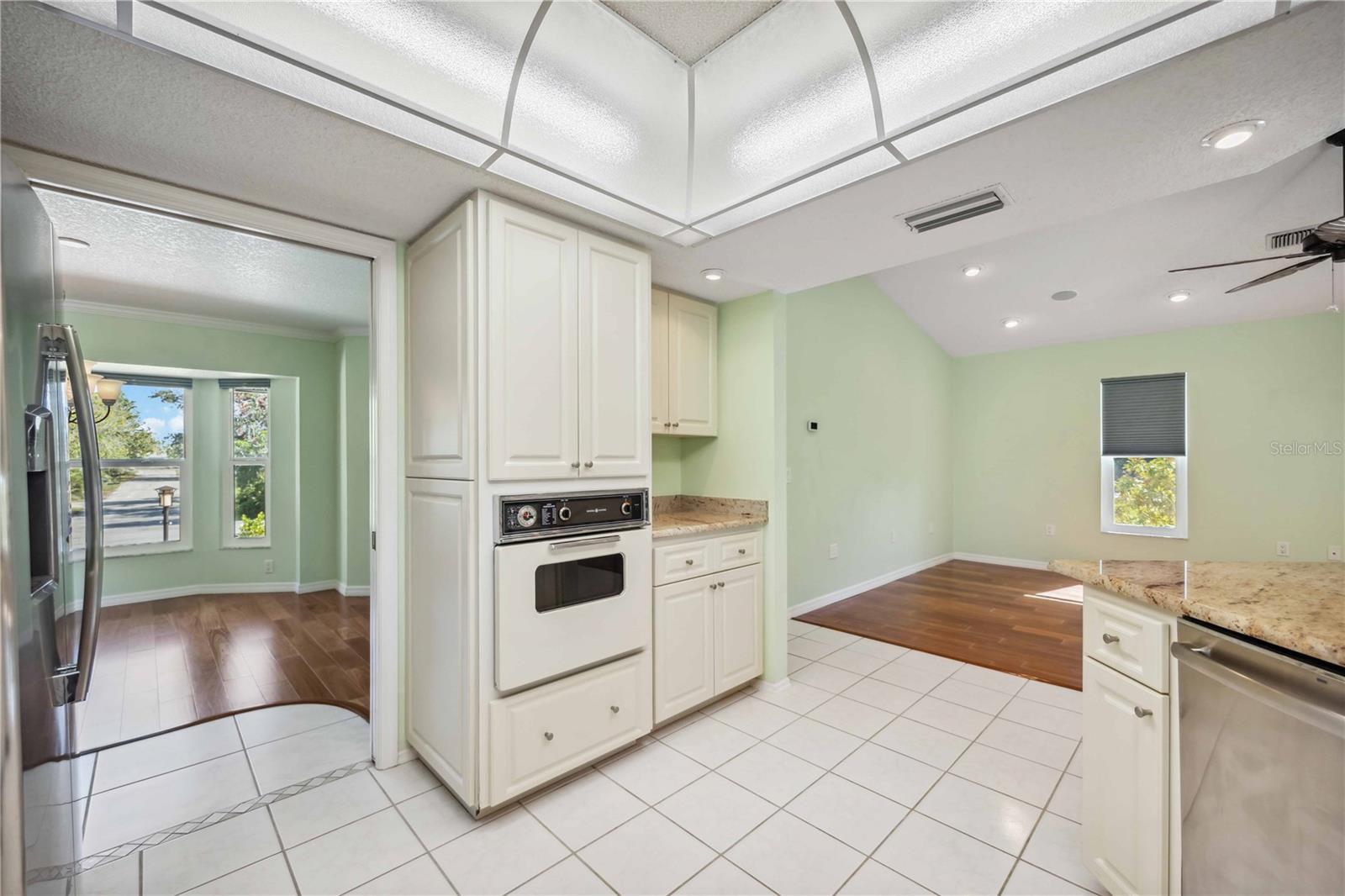 Image 4 of 86 For 5694 Hale Road