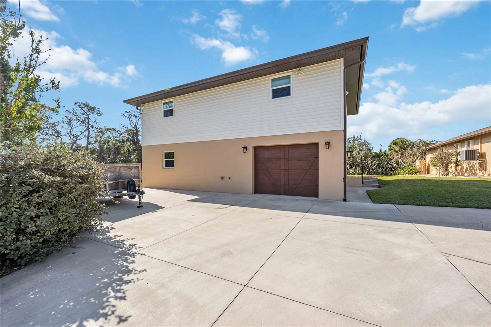 Image 44 of 86 For 5694 Hale Road