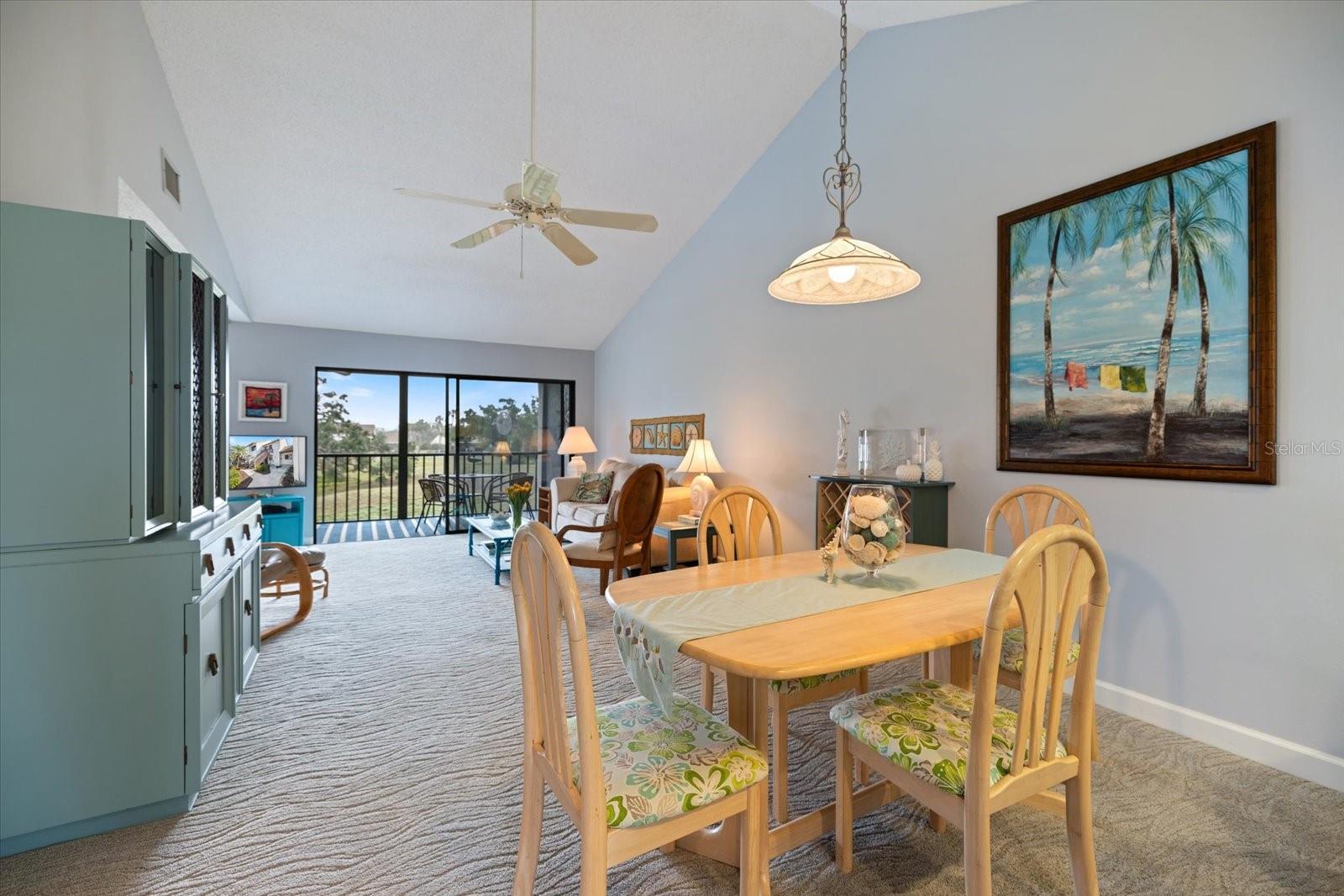 Image 16 of 46 For 854 Bird Bay Way 190