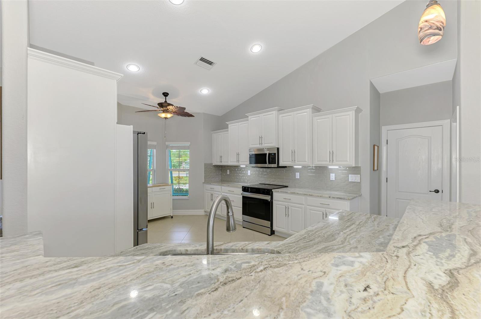 Image 20 of 55 For 14985 Appleton Boulevard