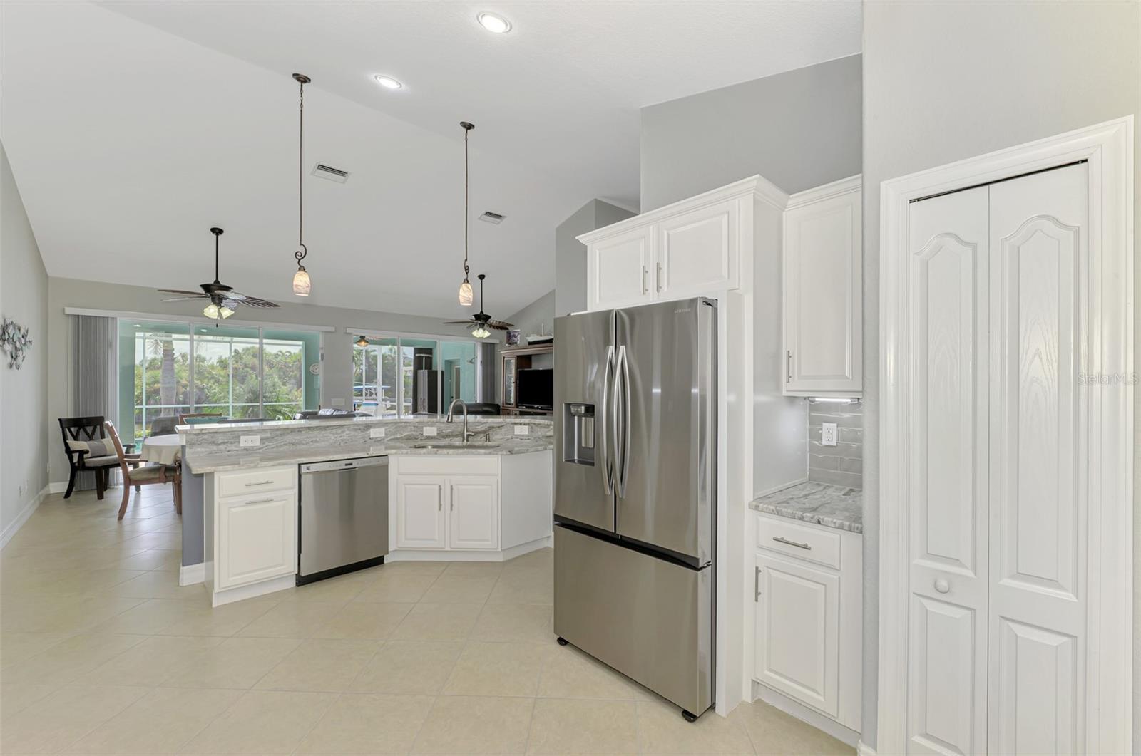 Image 21 of 55 For 14985 Appleton Boulevard