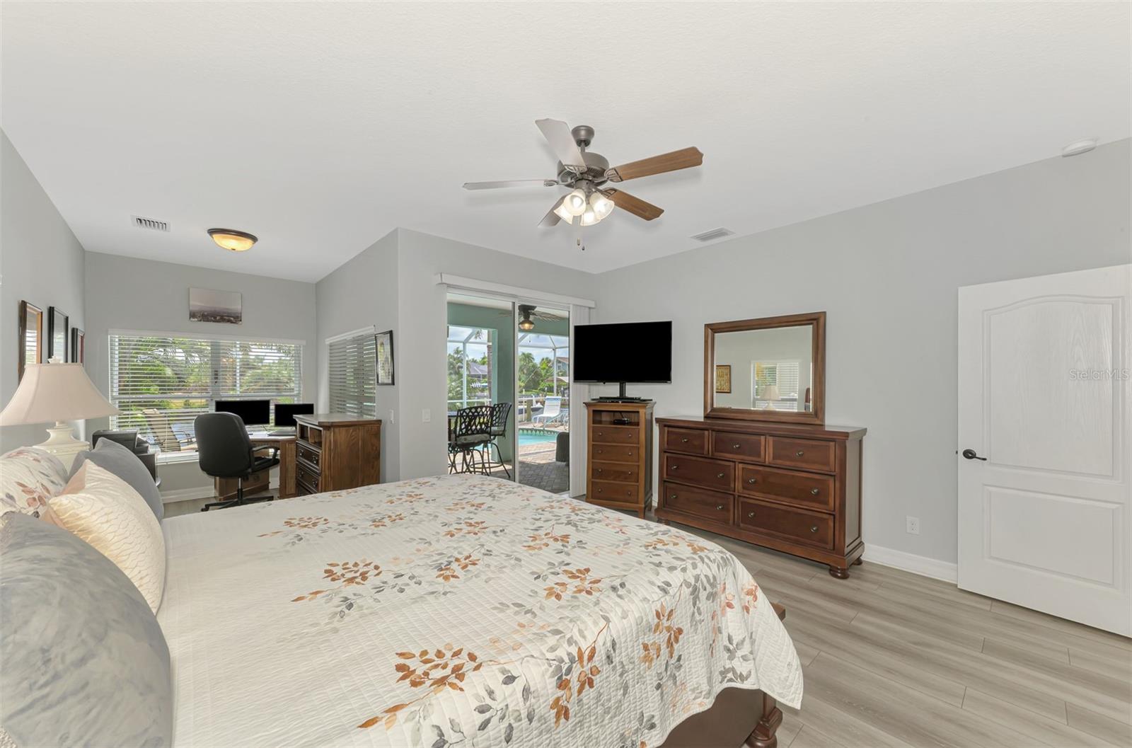 Image 24 of 55 For 14985 Appleton Boulevard