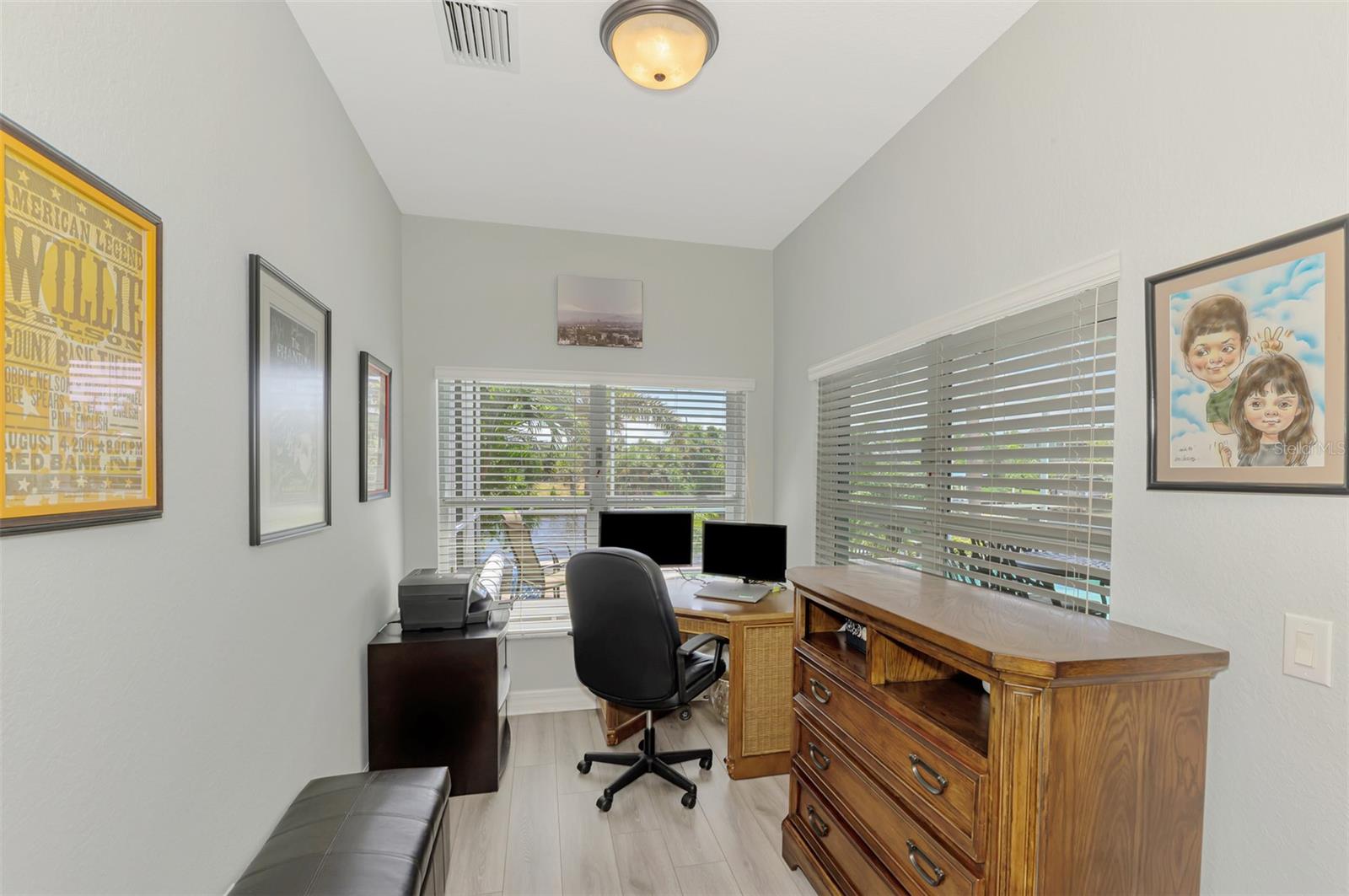 Image 25 of 55 For 14985 Appleton Boulevard