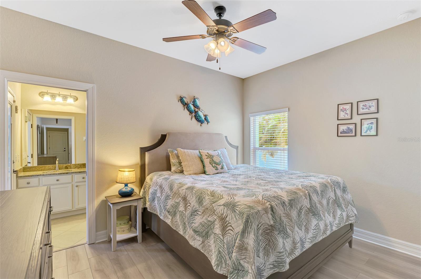 Image 33 of 55 For 14985 Appleton Boulevard