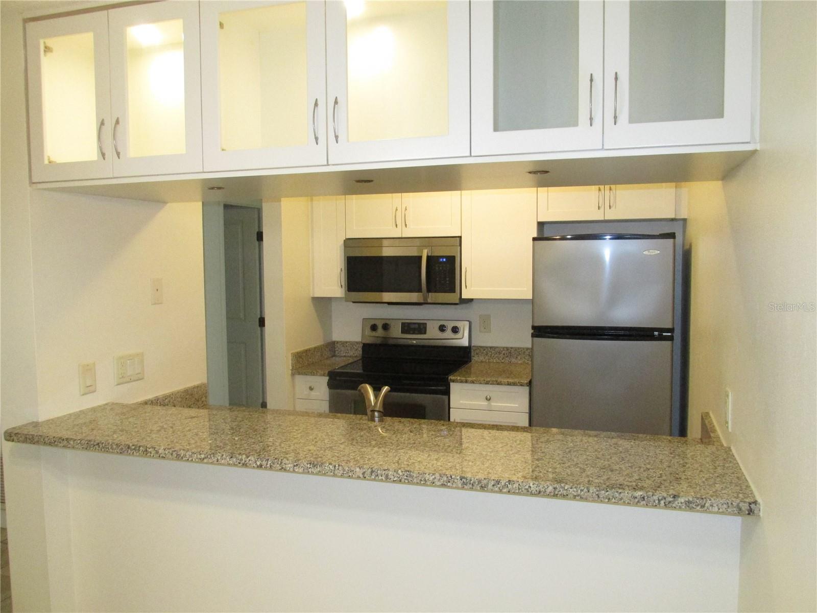Image 7 of 15 For 622 Bird Bay Drive S 101