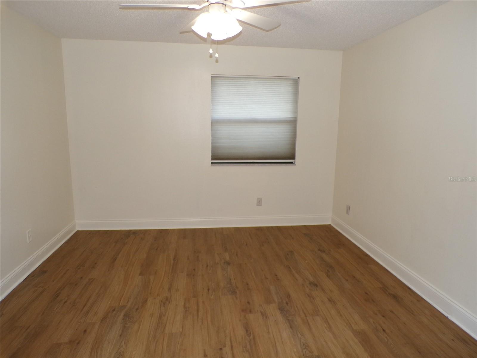 Image 9 of 15 For 622 Bird Bay Drive S 101