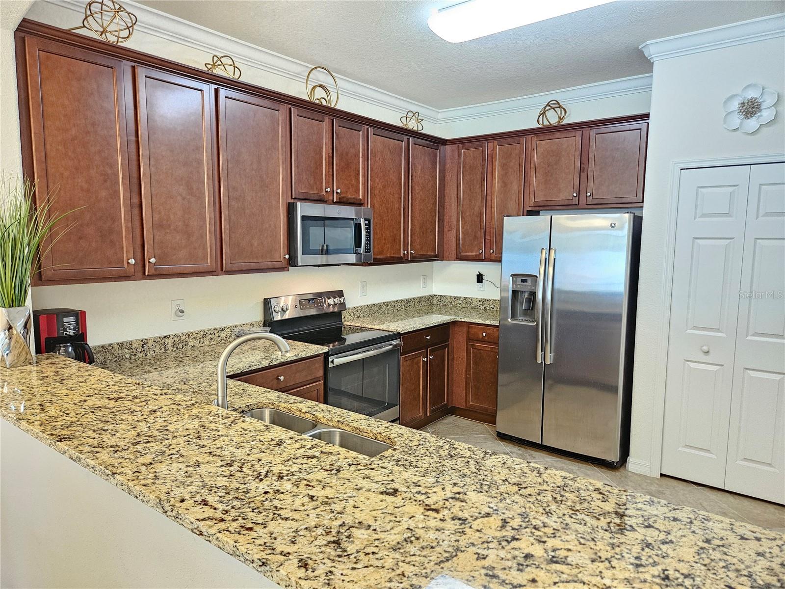 Image 10 of 45 For 9839 Haze Drive