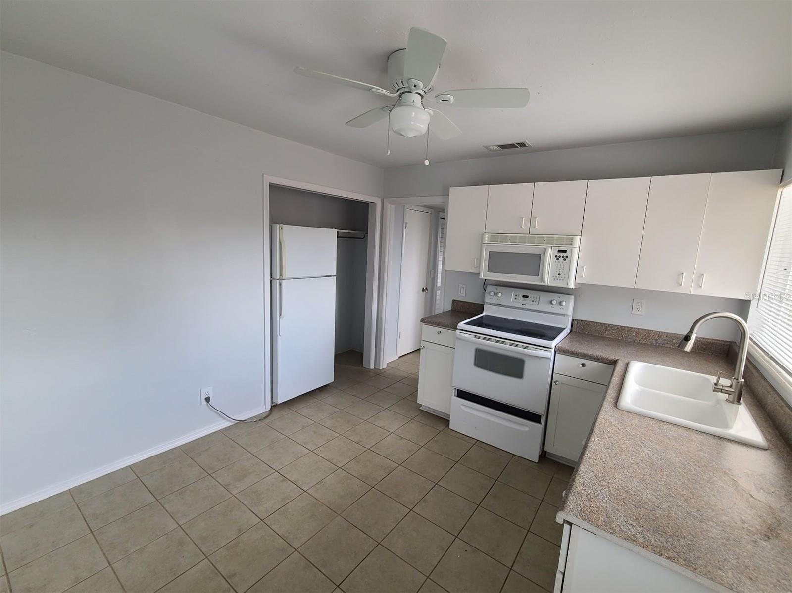 Image 11 of 43 For 12210 Genoa Drive