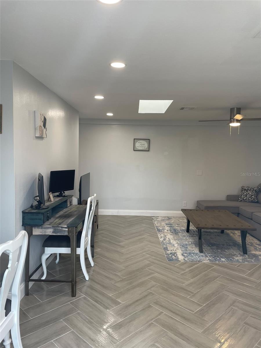 Image 32 of 43 For 12210 Genoa Drive